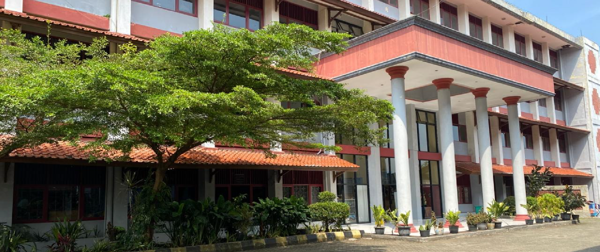 Gedung Sekolah